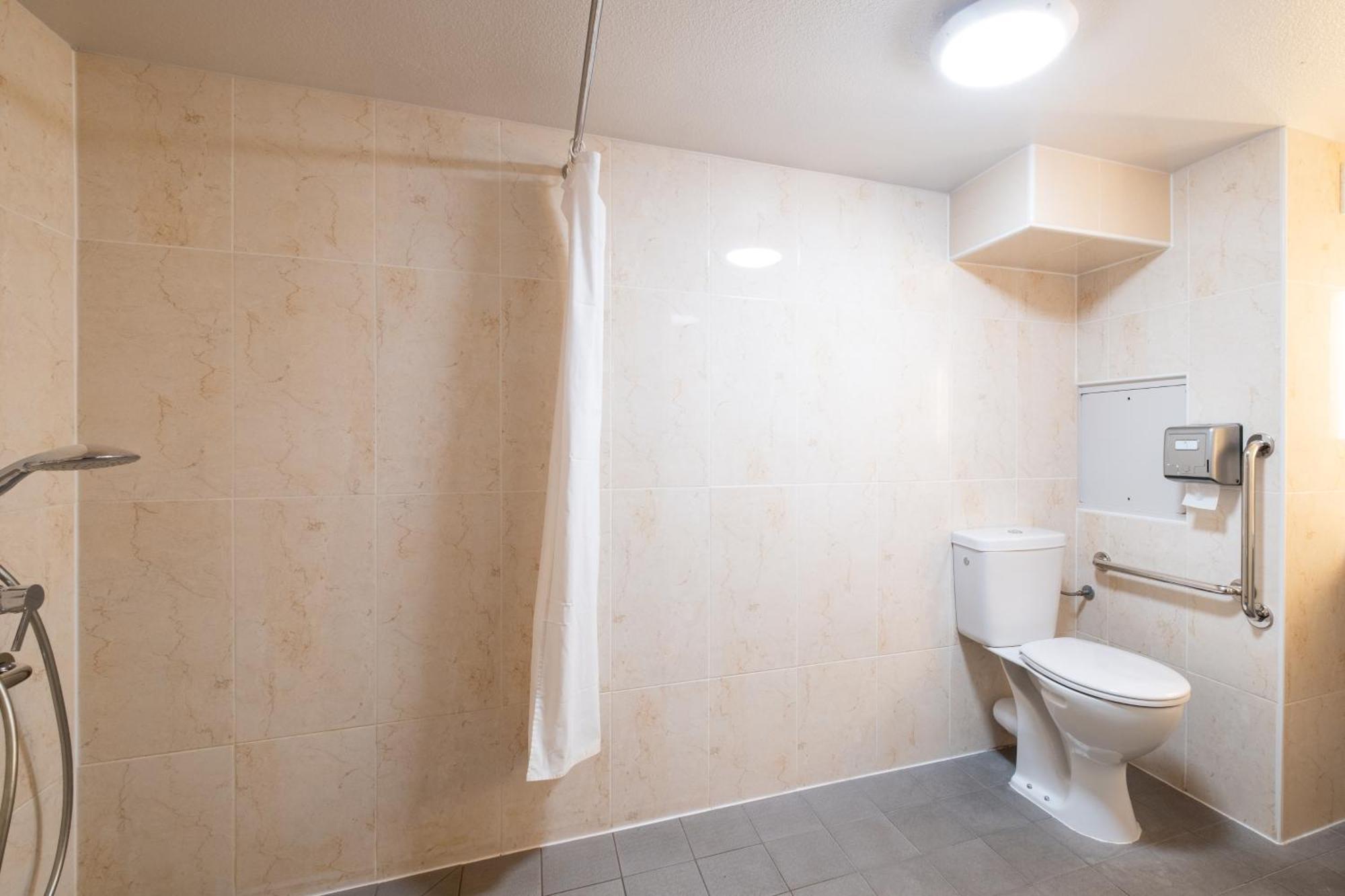 B&B Hotel Lille Seclin Unexpo Bagian luar foto