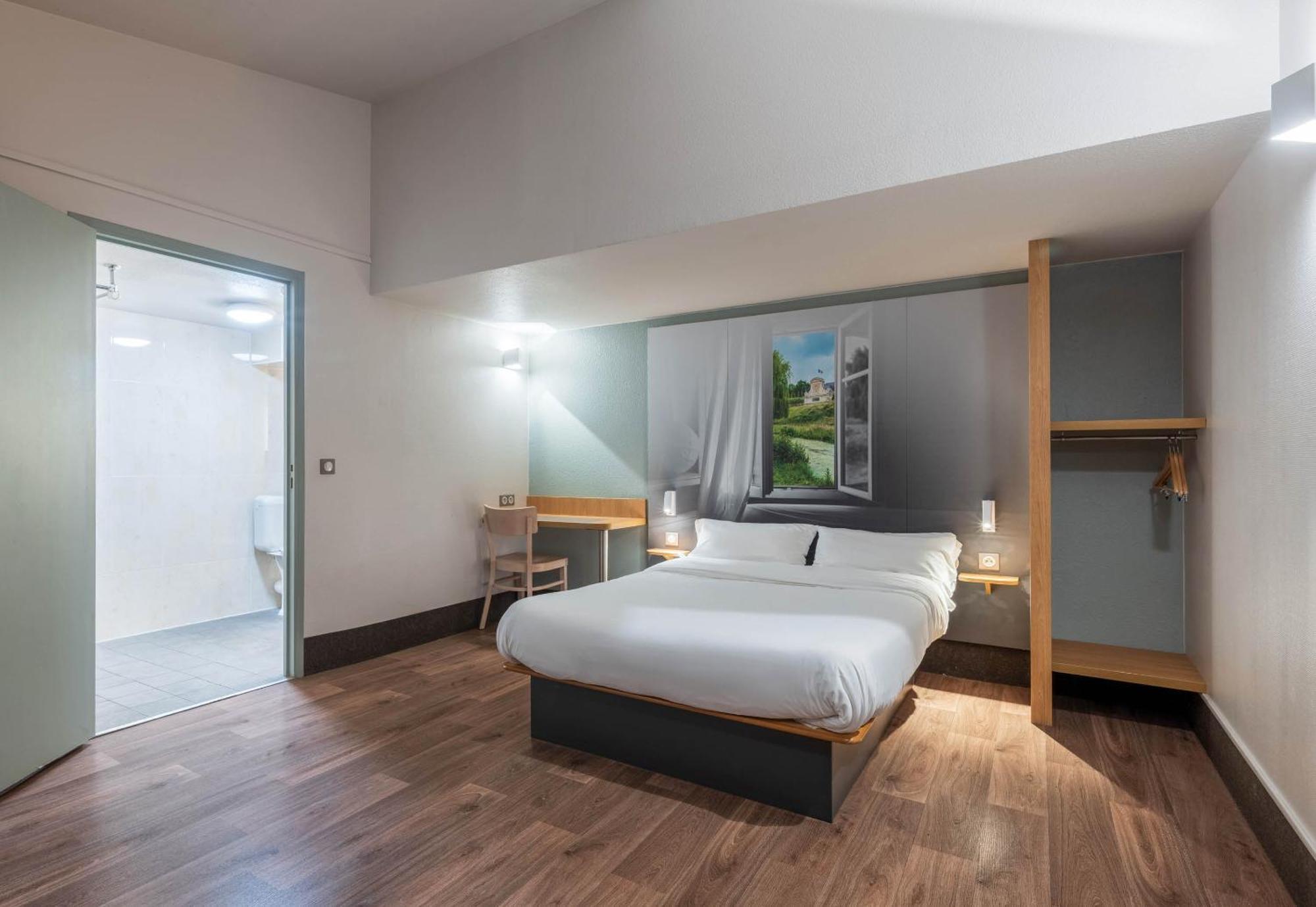 B&B Hotel Lille Seclin Unexpo Bagian luar foto