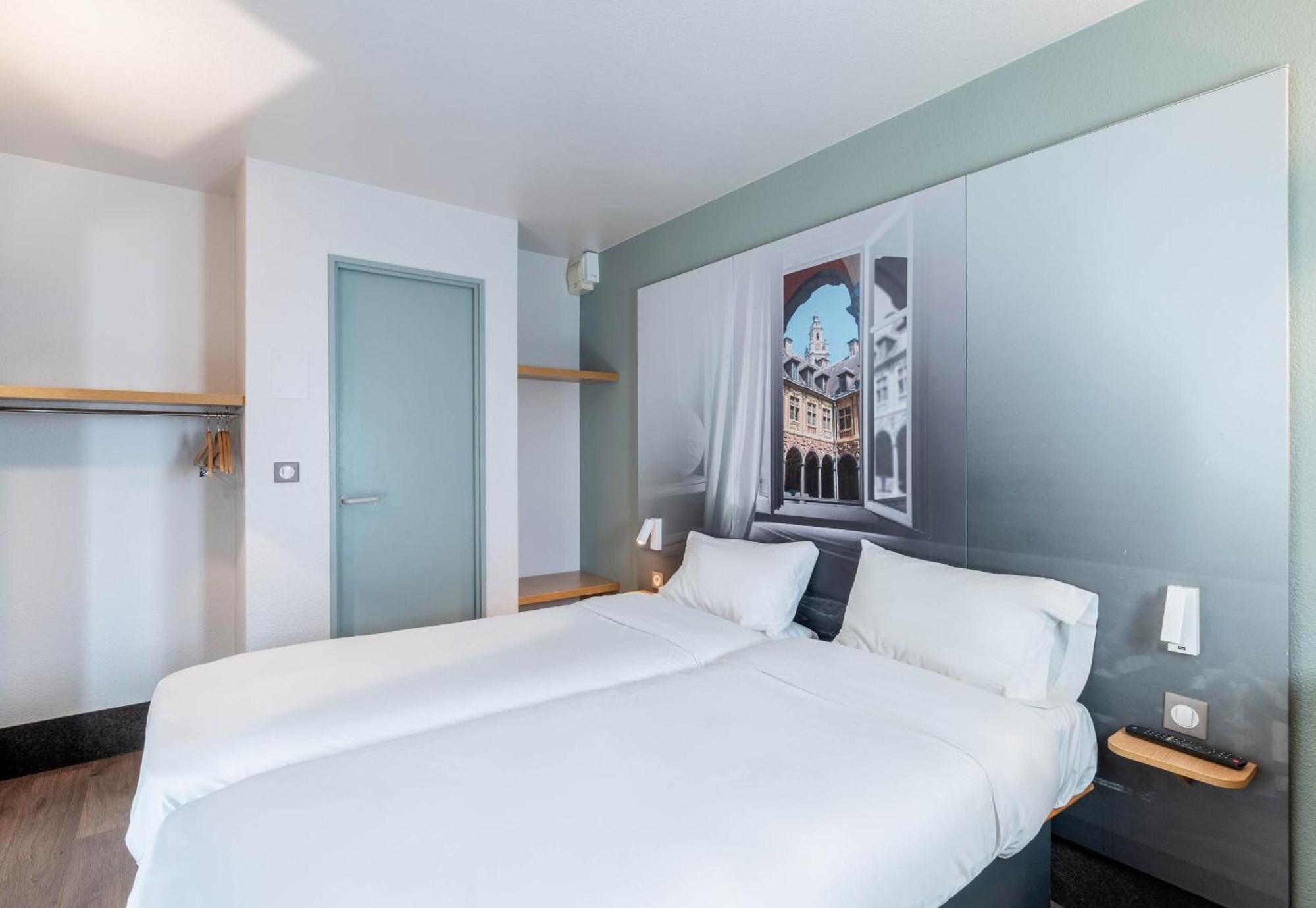 B&B Hotel Lille Seclin Unexpo Bagian luar foto