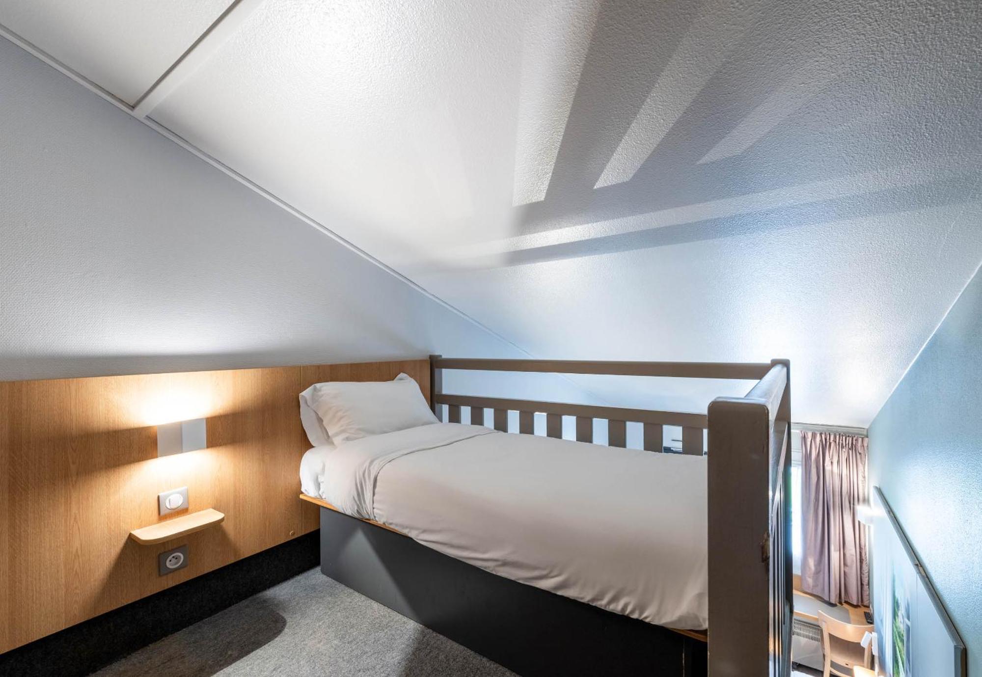 B&B Hotel Lille Seclin Unexpo Bagian luar foto